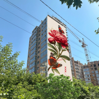 Квітковий стінопис: нова мистецька локація у ЖР &ldquo;Княгинин&rdquo;